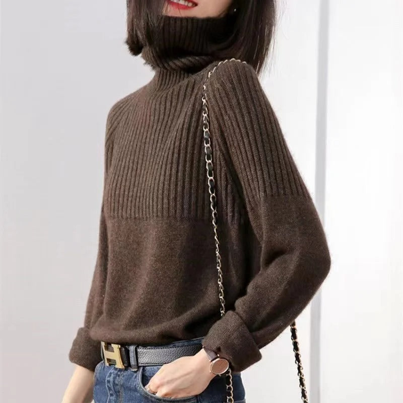 Fashionable Women's Turtleneck Sweater - OutfitLondon