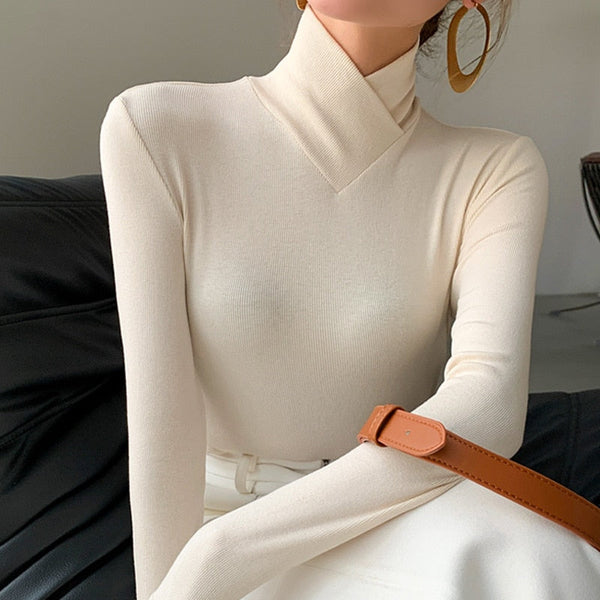 Fashionable Ladies Marlène Turtleneck Jumper - OutfitLondon