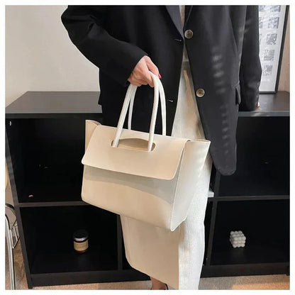 Fashionable City Shopper Bag