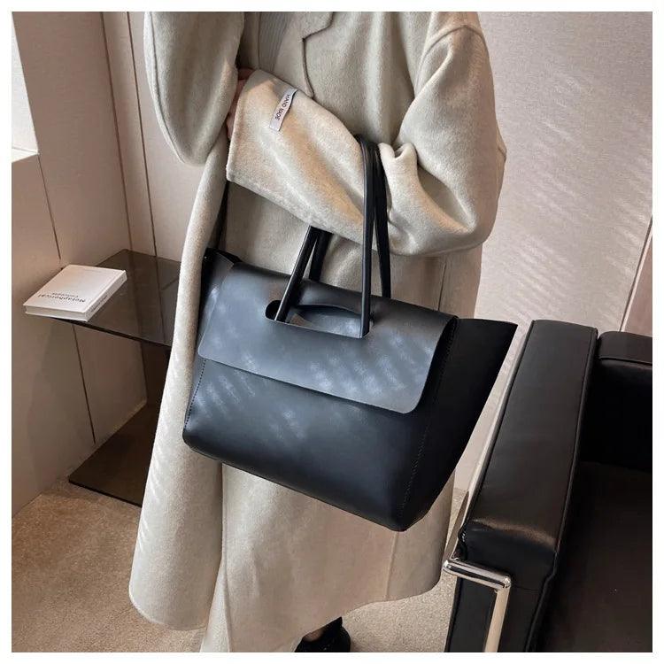 Fashionable City Shopper Bag