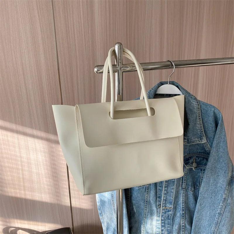 Fashionable City Shopper Bag