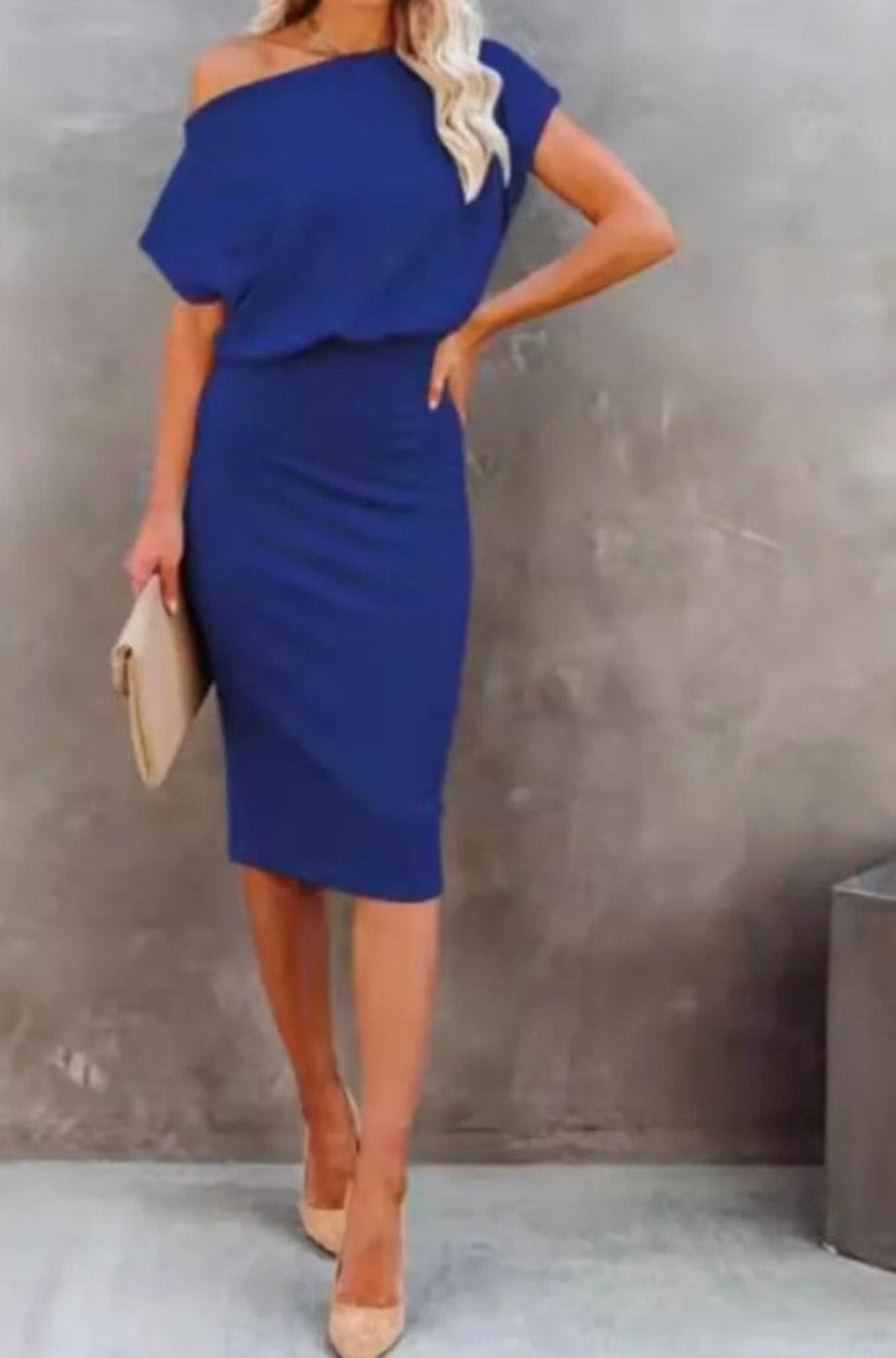Tight Fit Sleeveless Bodycon Dress
