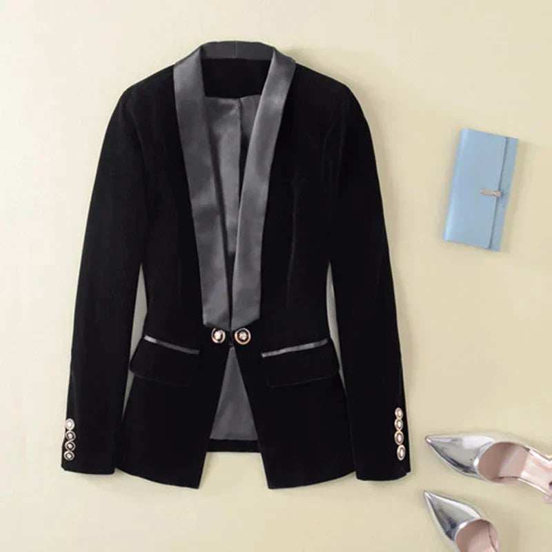 Luxury Soft Women's Velvet Jacket - OutfitLondon