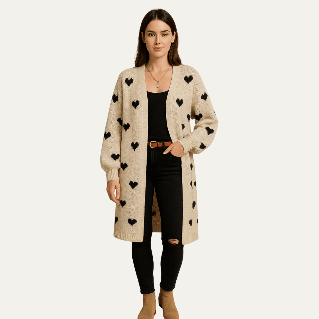 Soft Women's Heart Pattern Sweater - OutfitLondon