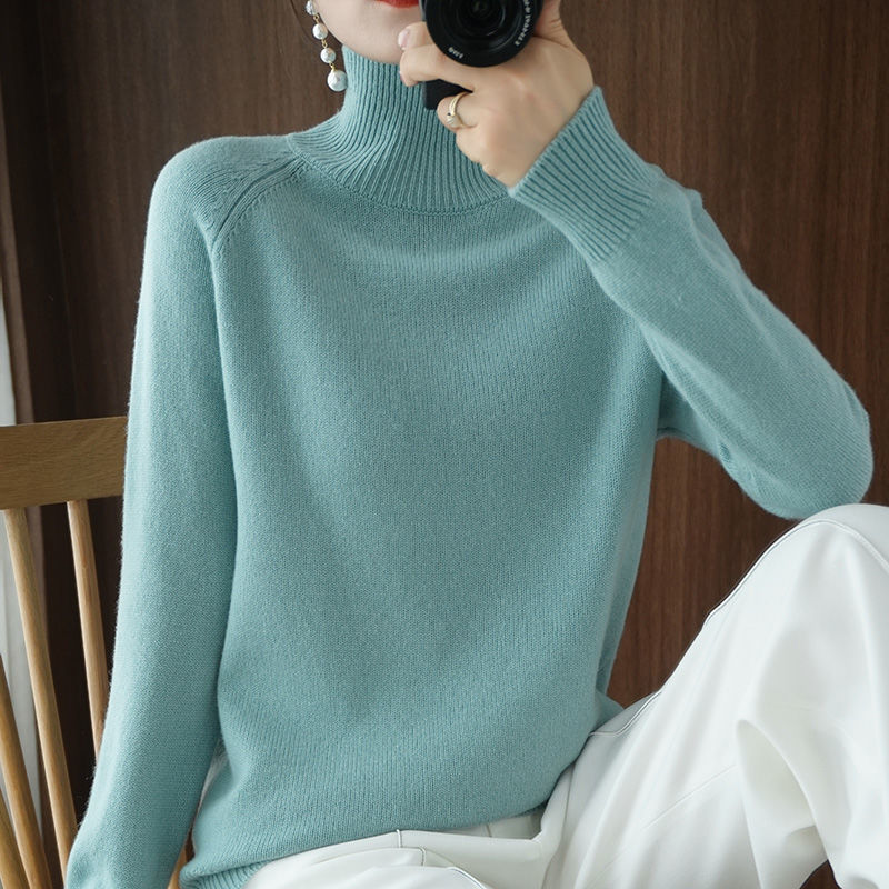 Cozy Women's Turtleneck Sweater Celeste