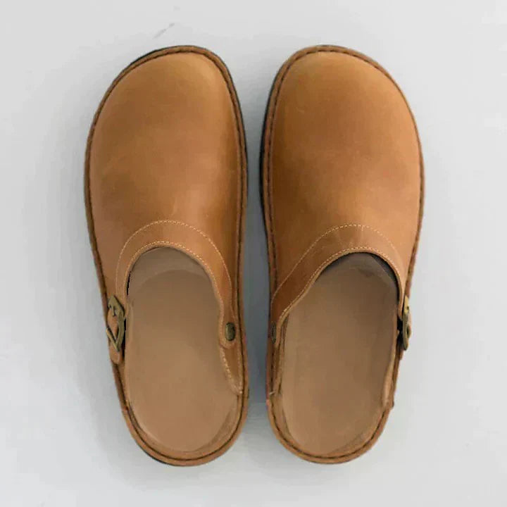 Comfortable Leather Footwear Clogs